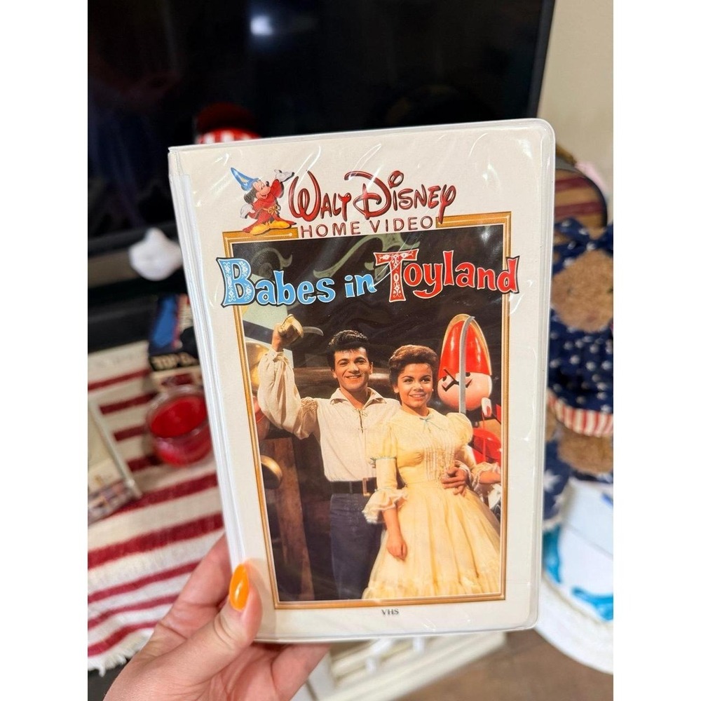 Walt Disney Babes In Toyland vhs